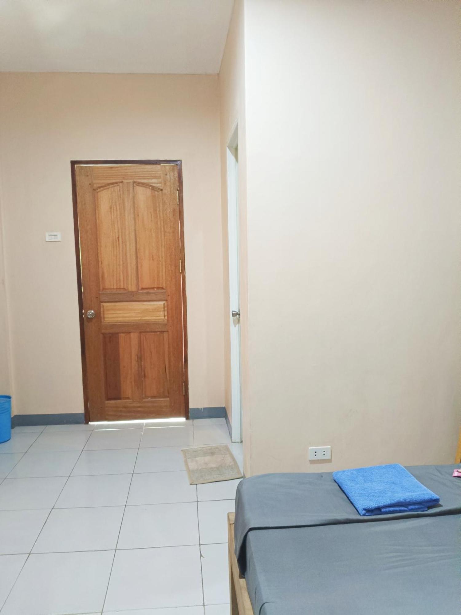 James Homestay Siquijor Δωμάτιο φωτογραφία